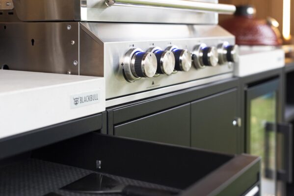 Grătar din inox, iluminare pentru grătar, bucătărie de exterior cu grătar pe gaz, bucătărie de exterior modulară, bucătării de exterior, bucătărie exterioară, bucătărie outdoor, KitchenBlock